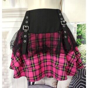 Hot Topic Social Collision Skirt Size Medium Edgy Academia Emo Punk Y2K Plaid
